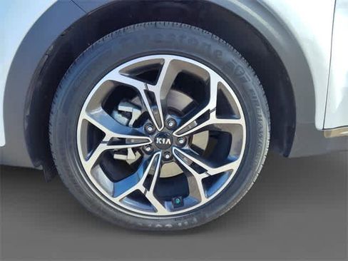 Used 2022 Kia Sportage SX image 9