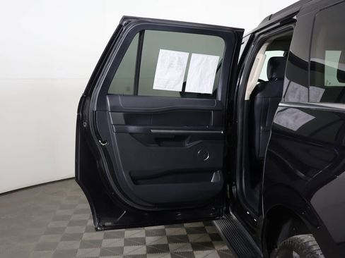 Used 2024 Ford Expedition Max XLT AWD/4WD image 23