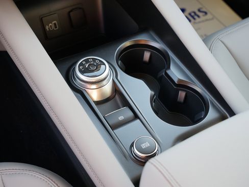 New 2026 Ford Explorer Active w/ Active Comfort Package image 24