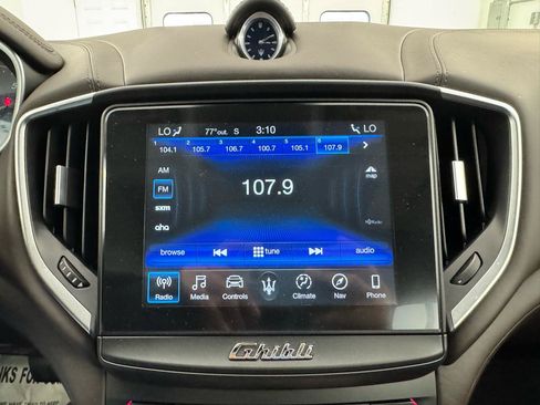 Used 2019 Maserati Ghibli S Q4 AWD/4WD image 31