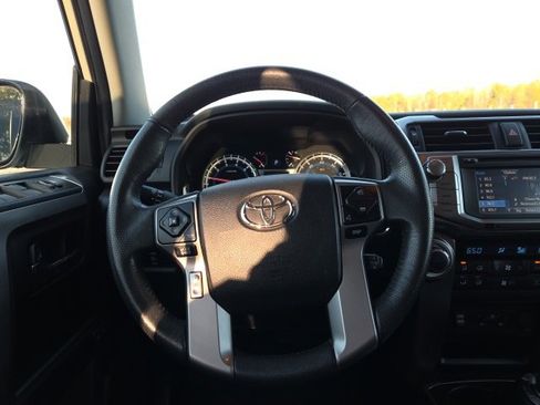 Used 2019 Toyota 4Runner Limited image 12
