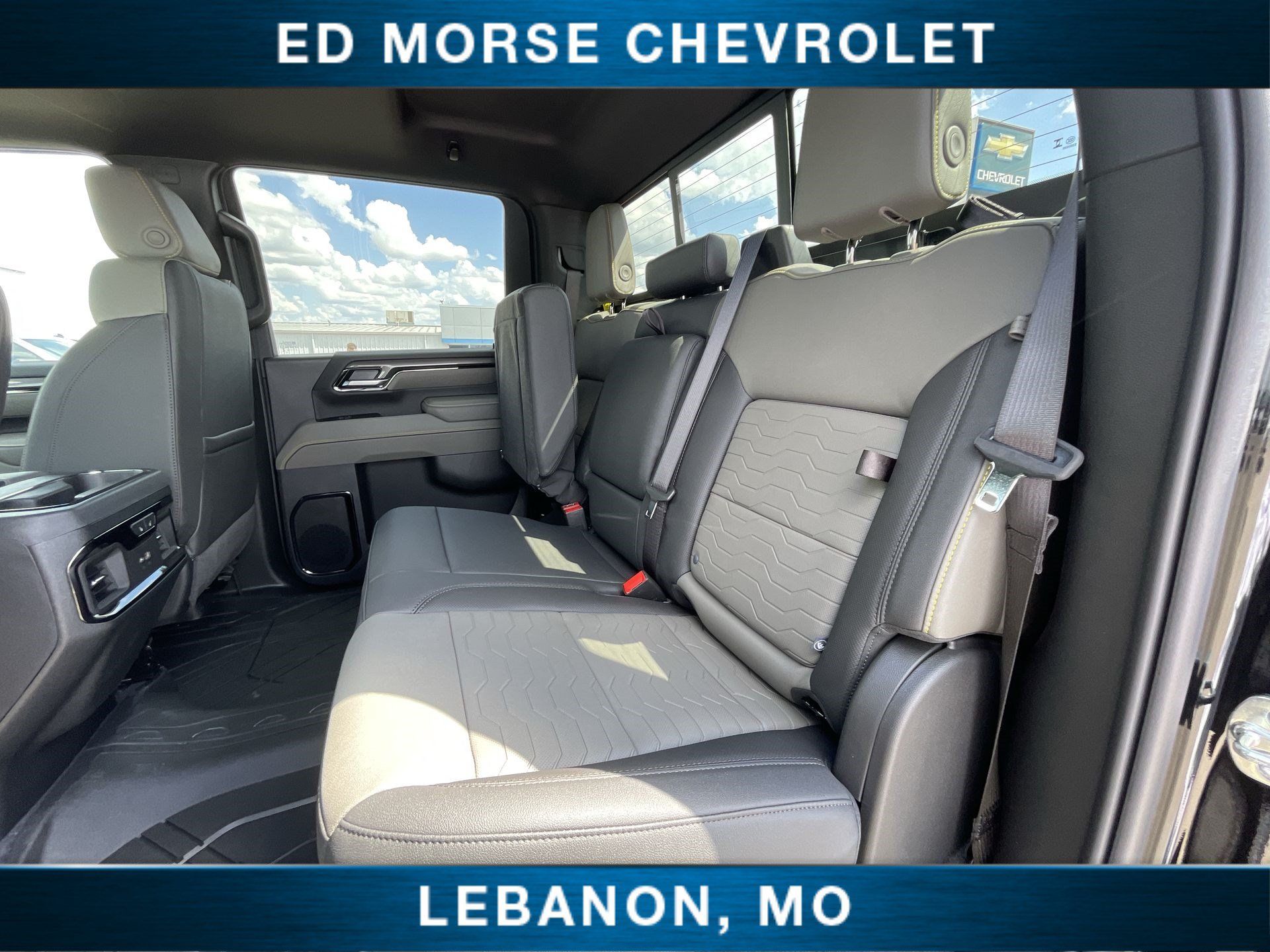 New 2026 Chevrolet Silverado 2500 ZR2 w/ LPO, Dark Essentials Package AWD/4WD image 23