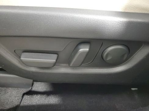 Certified 2024 MAZDA CX-90 3.3 Turbo w/ Preferred Plus image 22