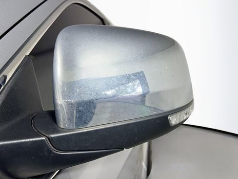 Used 2018 Jeep Grand Cherokee Limited image 13