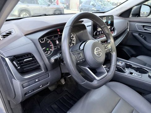 Certified 2021 Nissan Rogue SL w/ Premium Package image 16