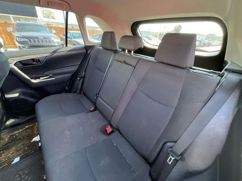 Used 2024 Toyota RAV4 LE AWD/4WD image 20