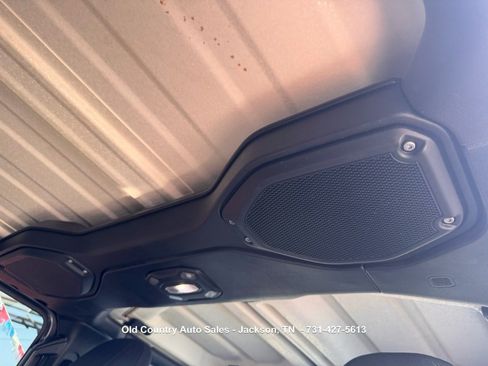 Used 2018 Jeep Wrangler Unlimited Sport S AWD/4WD image 12