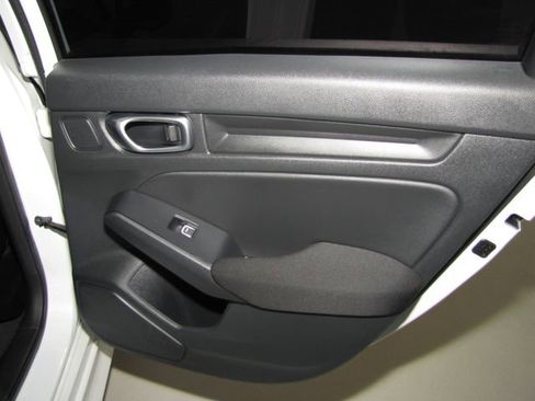 Certified 2024 Honda Civic Sport image 18