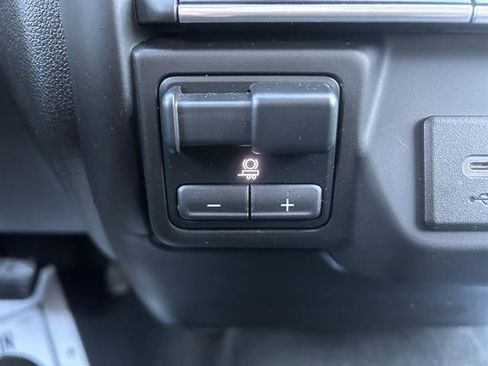 Certified 2022 Chevrolet Silverado 2500 Custom w/ Gooseneck/5TH Wheel Package AWD/4WD image 20