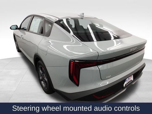 Used 2025 Kia K4 LXS image 5