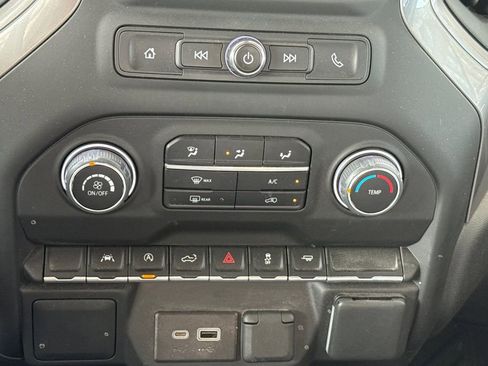 Used 2023 Chevrolet Silverado 1500 Custom RWD image 27