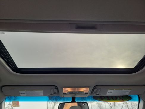 Used 2014 Toyota Camry XLE image 14