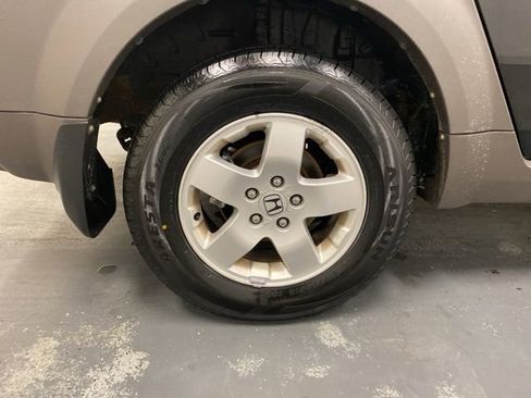 Used 2004 Honda Element EX image 24