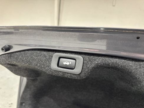 Used 2018 Lexus ES 350 w/ Luxury Package w/Wood Trim image 68