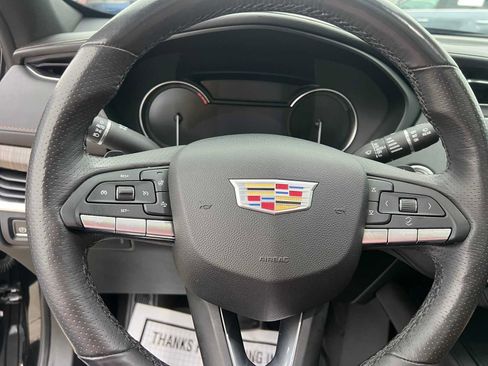 Used 2020 Cadillac XT4 Sport image 17