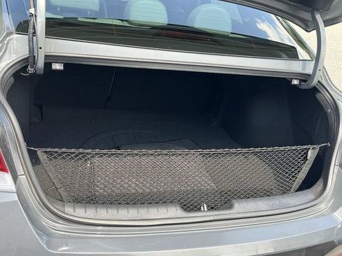 Certified 2025 Hyundai Elantra Limited FWD image 42