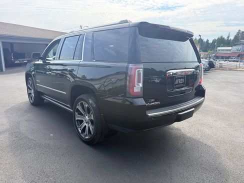 Used 2017 GMC Yukon Denali w/ Open Road Package AWD/4WD image 3
