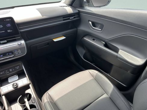 New 2026 Hyundai Kona Limited FWD image 22
