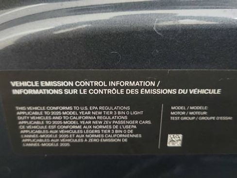 Used 2025 Lucid Air Pure RWD image 81