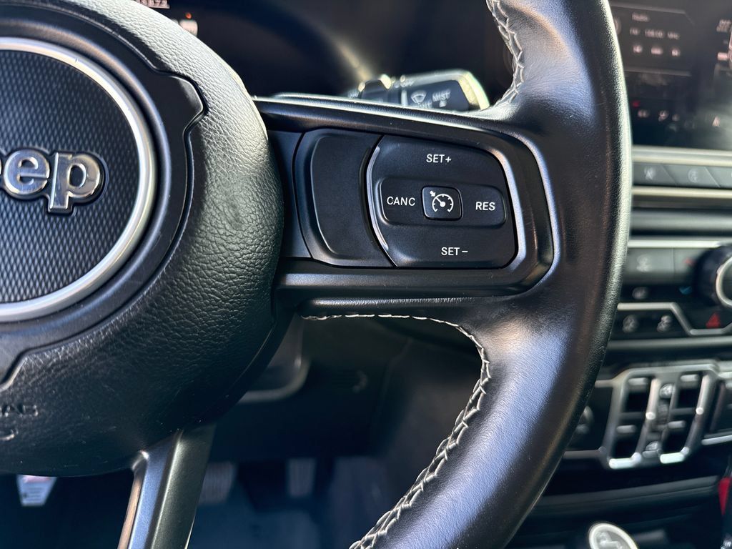 Used 2021 Jeep Wrangler Unlimited Sport AWD/4WD image 15