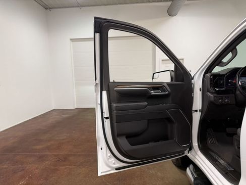 Used 2023 Chevrolet Silverado 1500 RST image 56