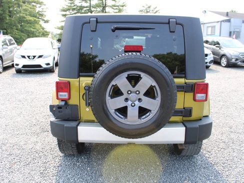 Used 2008 Jeep Wrangler Unlimited Sahara AWD/4WD image 8