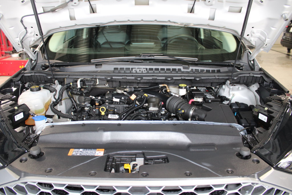 Used 2023 Ford Edge SEL AWD/4WD image 10