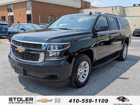 Used 2018 Chevrolet Suburban LT AWD/4WD image 1