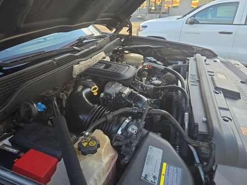 Used 2015 Chevrolet Silverado 2500 LT w/ LT Convenience Package image 27