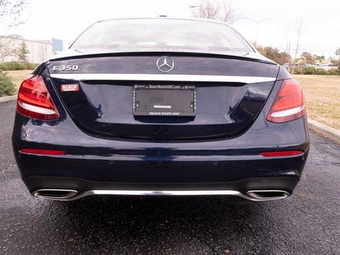 Used 2020 Mercedes-Benz E 350 Sedan image 4