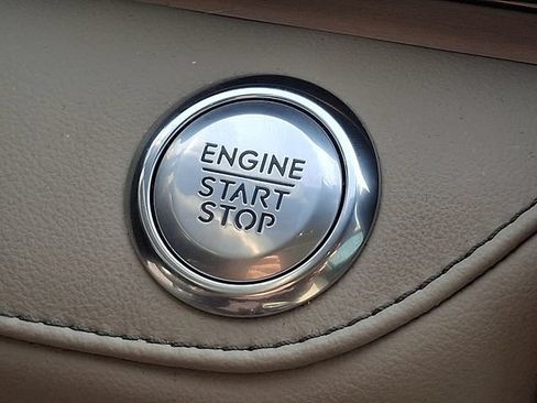 Certified 2024 Lincoln Nautilus Reserve AWD/4WD image 23