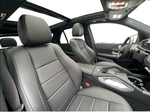 Used 2023 Mercedes-Benz GLE 450 4MATIC w/ AMG Line Exterior image 28