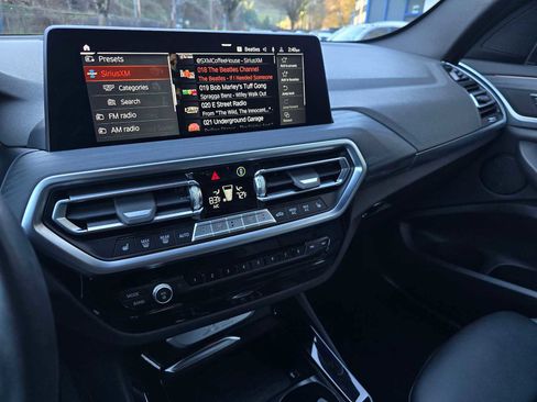 Used 2024 BMW X3 xDrive30i w/ Convenience Package image 28