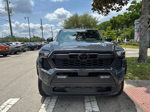 Used 2026 Toyota Tacoma TRD Off-Road AWD/4WD image 3