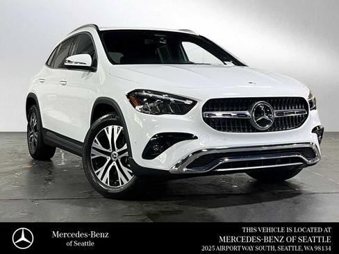 Used 2026 Mercedes-Benz GLA 250 4MATIC image 1