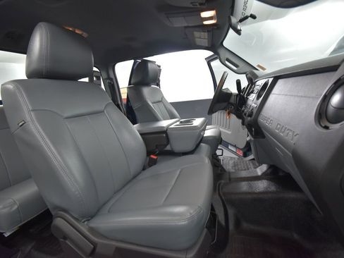 Used 2016 Ford F350 XL image 47