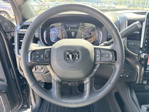 New 2026 RAM 2500 Limited AWD/4WD image 14