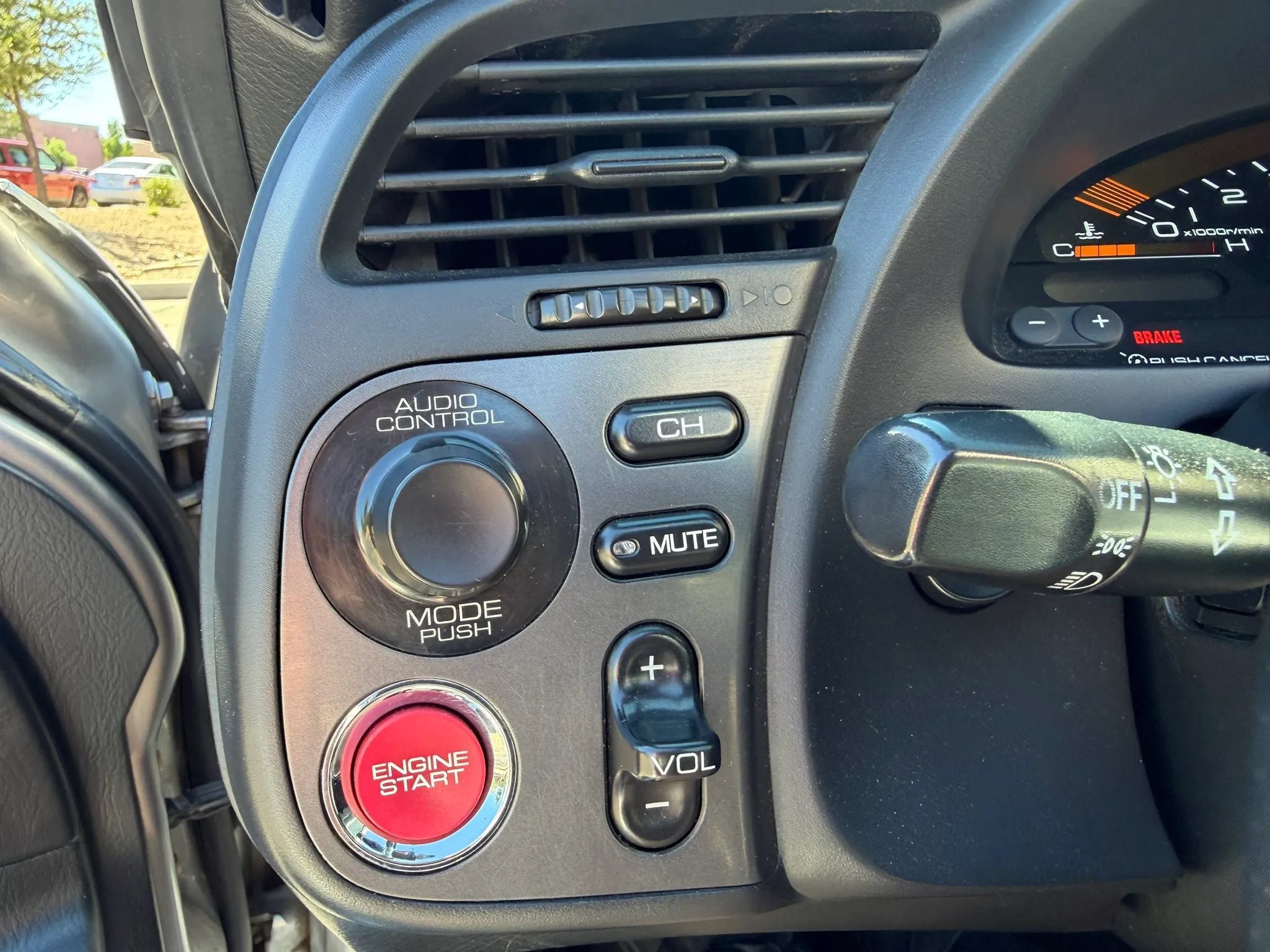 Used 2001 Honda S2000 image 19