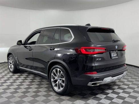 Used 2023 BMW X5 xDrive40i w/ Parking Assistance Package image 8