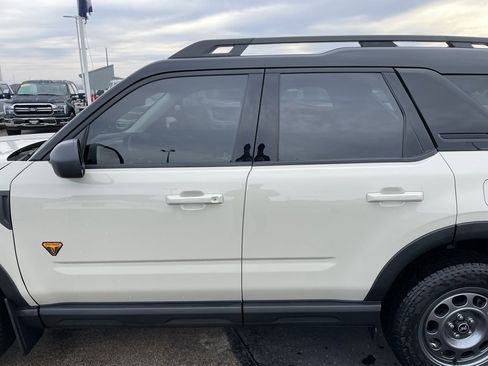 Used 2024 Ford Bronco Sport Badlands w/ Premium Package image 41
