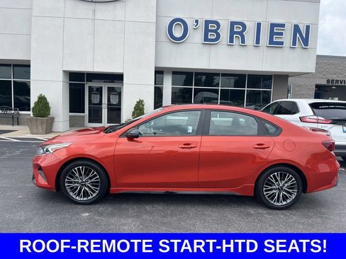 Used 2023 Kia Forte GT-Line w/ GT-Line Premium Package FWD image 2