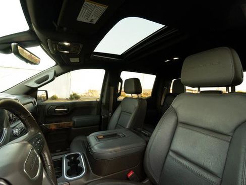 Used 2021 GMC Sierra 1500 Denali w/ Denali Ultimate Package image 30