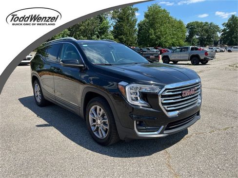 Used 2023 GMC Terrain SLT w/ LPO, Floor Liner Package AWD/4WD image 1