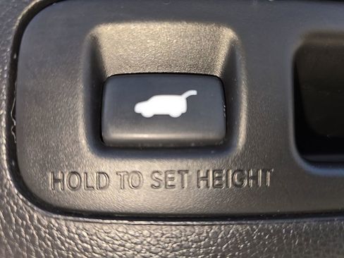 Used 2019 Honda CR-V Touring image 31