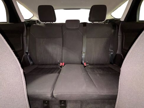 Used 2016 Ford Focus SE w/ Reverse Sensing Package image 22