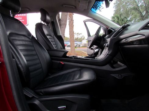 Used 2017 Ford Edge SEL w/ Equipment Group 201A image 21