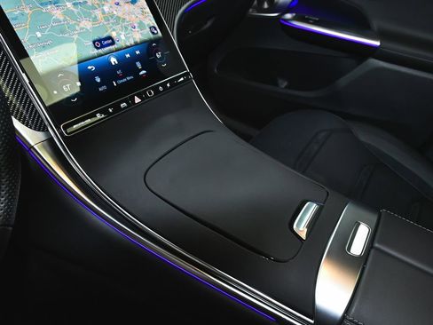 Used 2025 Mercedes-Benz GLC 63 AMG S image 48