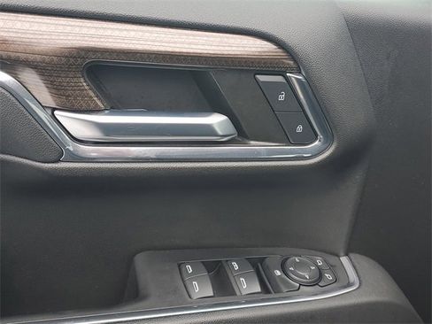 Certified 2024 Chevrolet Silverado 1500 LT Trail Boss w/ Convenience Package II image 17