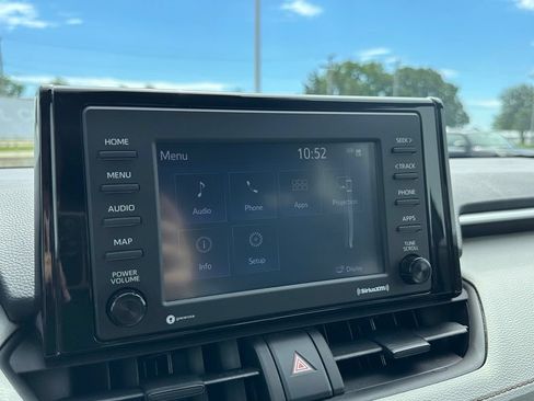 Used 2022 Toyota RAV4 XLE w/ XLE Grade Weather Package AWD/4WD image 34