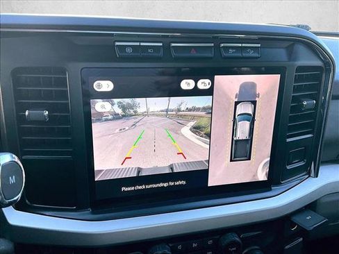 Used 2023 Ford F250 XLT w/ Black Appearance Package image 21